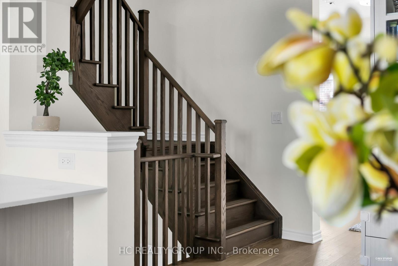 64 Chicago Lane, Markham, Ontario  L6E 0V6 - Photo 9 - N12822254