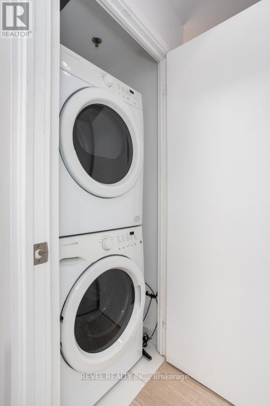 1204 - 20 Minowan Miikan Lane, Toronto, Ontario  M6J 0E5 - Photo 21 - C12819516