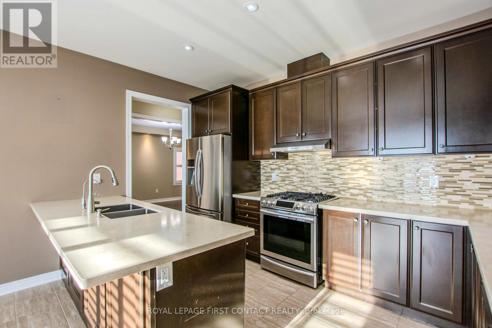 30 Forsyth Crescent, Barrie, Ontario  L4N 5K4 - Photo 11 - S12822078