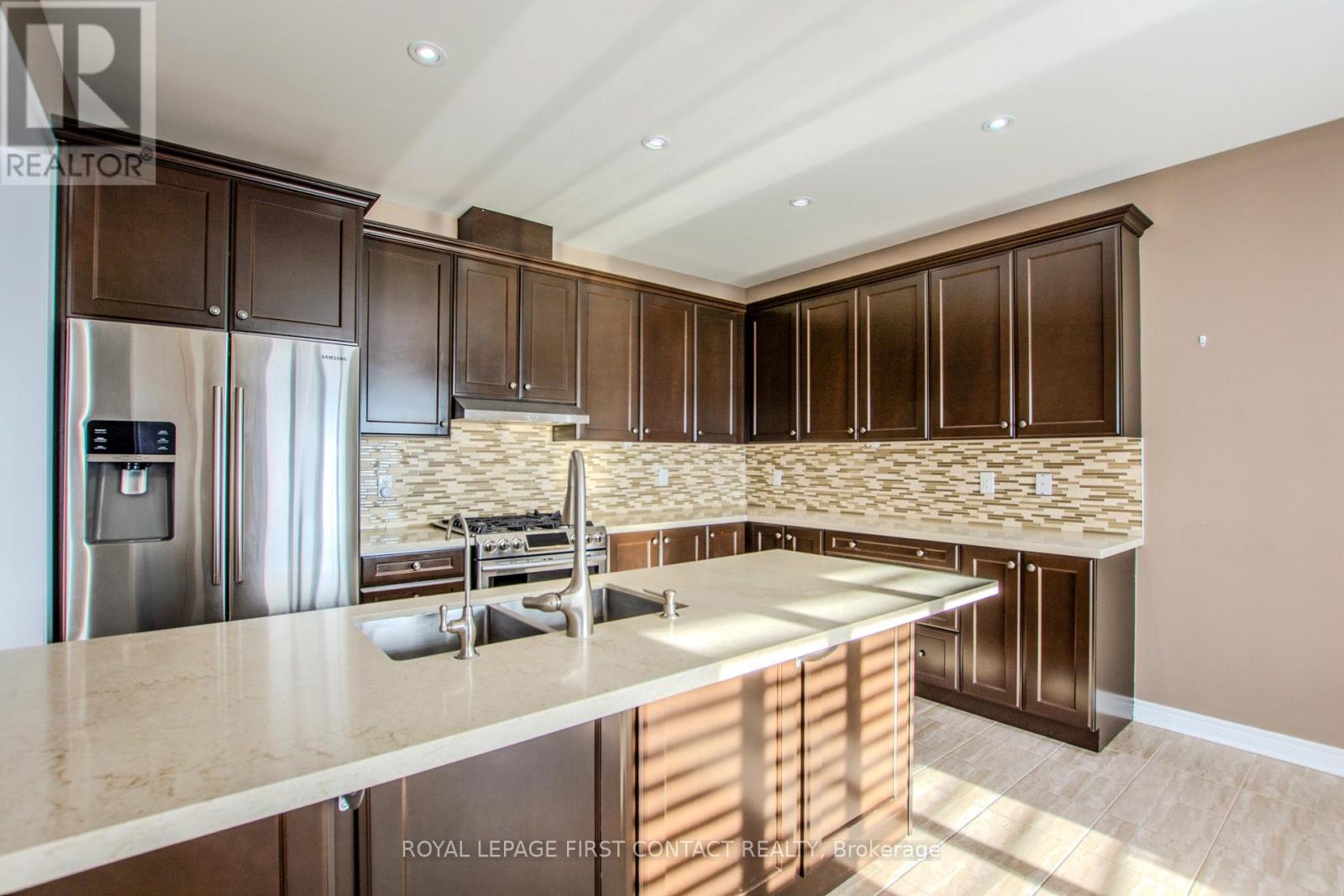 30 Forsyth Crescent, Barrie, Ontario  L4N 5K4 - Photo 12 - S12822078