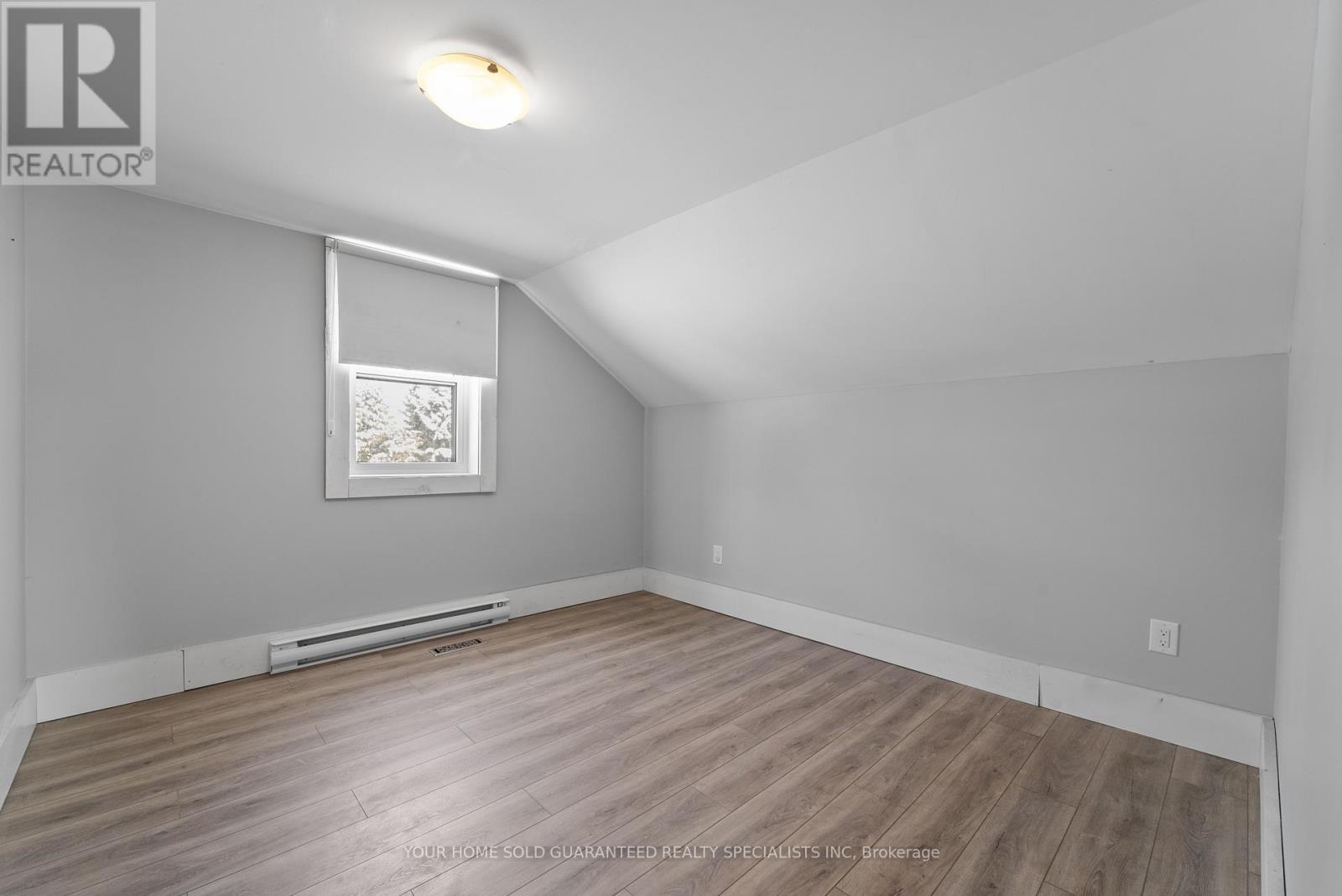 4396 Penetanguishene Road, Springwater, Ontario  L0L 1V0 - Photo 18 - S12822150