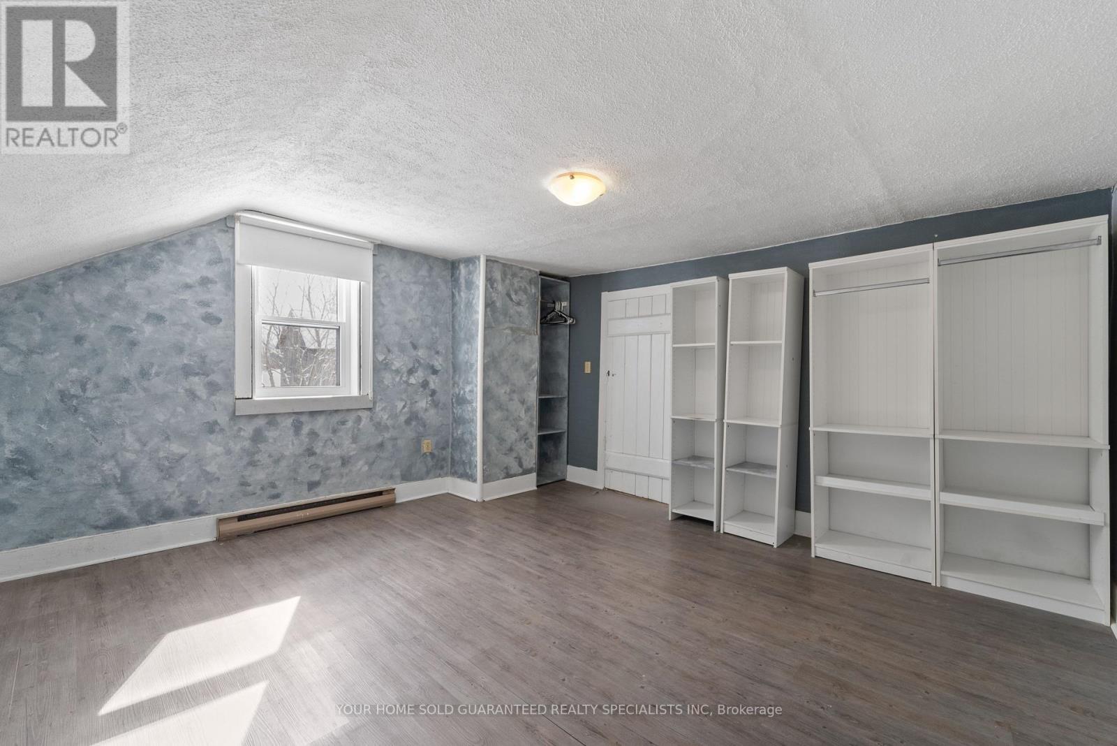 4396 Penetanguishene Road, Springwater, Ontario  L0L 1V0 - Photo 20 - S12822150