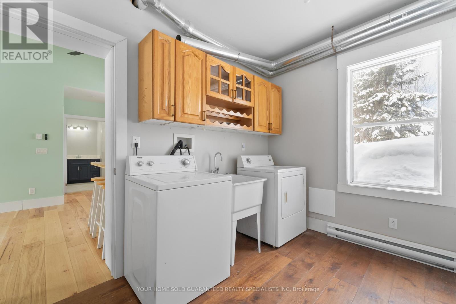 4396 Penetanguishene Road, Springwater, Ontario  L0L 1V0 - Photo 9 - S12822150