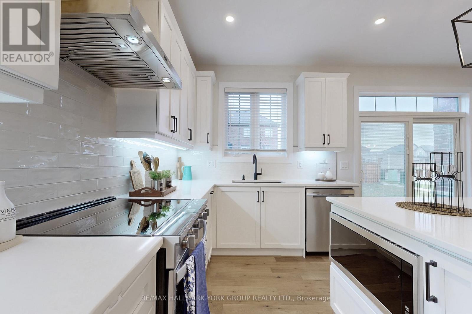 3001 Sierra Drive, Orillia, Ontario  L3V 8L9 - Photo 19 - S12822236