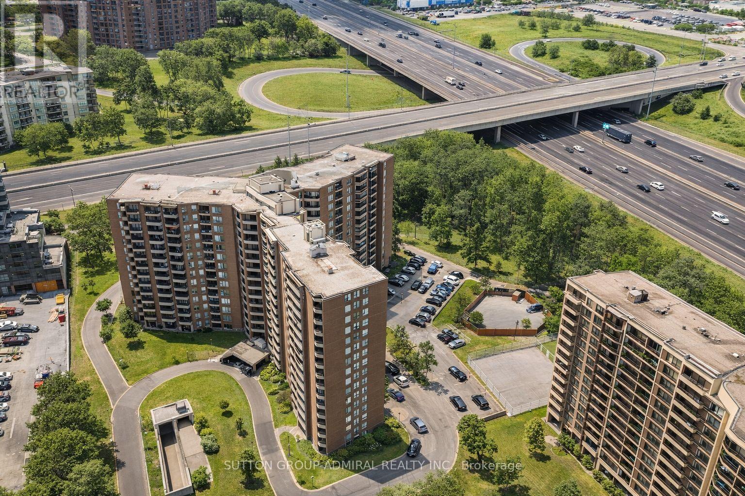 304 - 551 The West Mall, Toronto, Ontario  M9C 1G7 - Photo 7 - W12822112