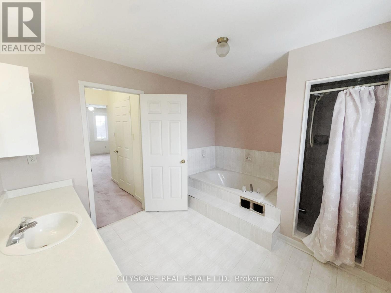 2702 Hardy Crescent, Oakville, Ontario  L6J 7B9 - Photo 26 - W12822146