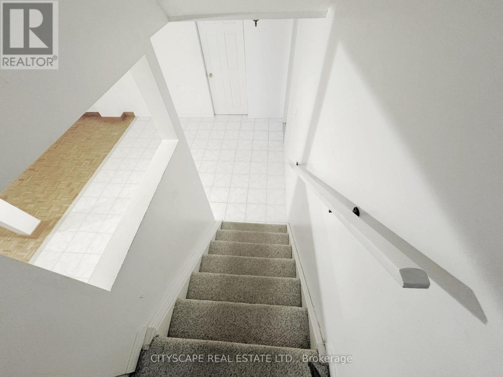 2702 Hardy Crescent, Oakville, Ontario  L6J 7B9 - Photo 36 - W12822146