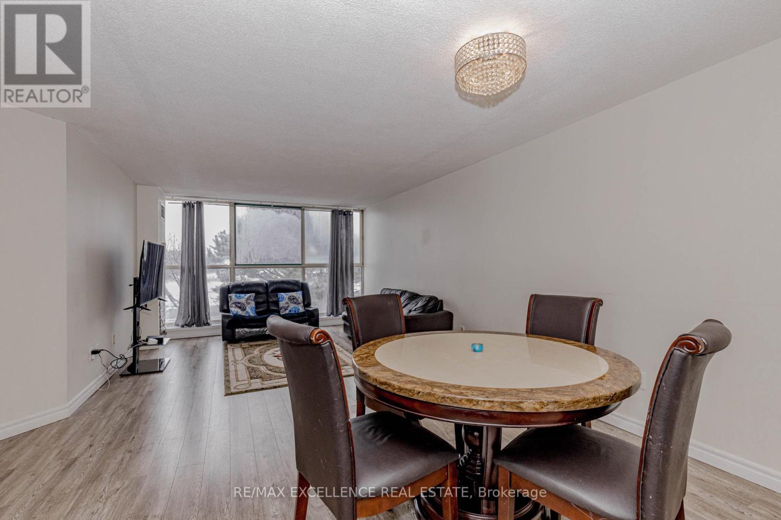 202 - 4205 Shipp Drive, Mississauga, Ontario  L4Z 2Y9 - Photo 7 - W12822204