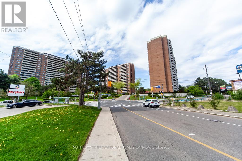 302 - 260 SCARLETT ROAD, Toronto, Ontario