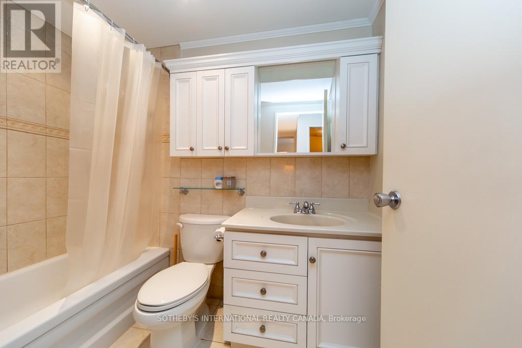 302 - 260 Scarlett Road, Toronto, Ontario  M6N 4X6 - Photo 26 - W12822208