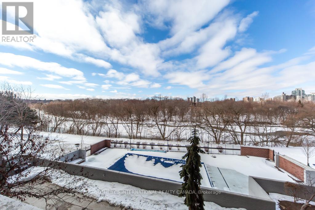 302 - 260 Scarlett Road, Toronto, Ontario  M6N 4X6 - Photo 28 - W12822208