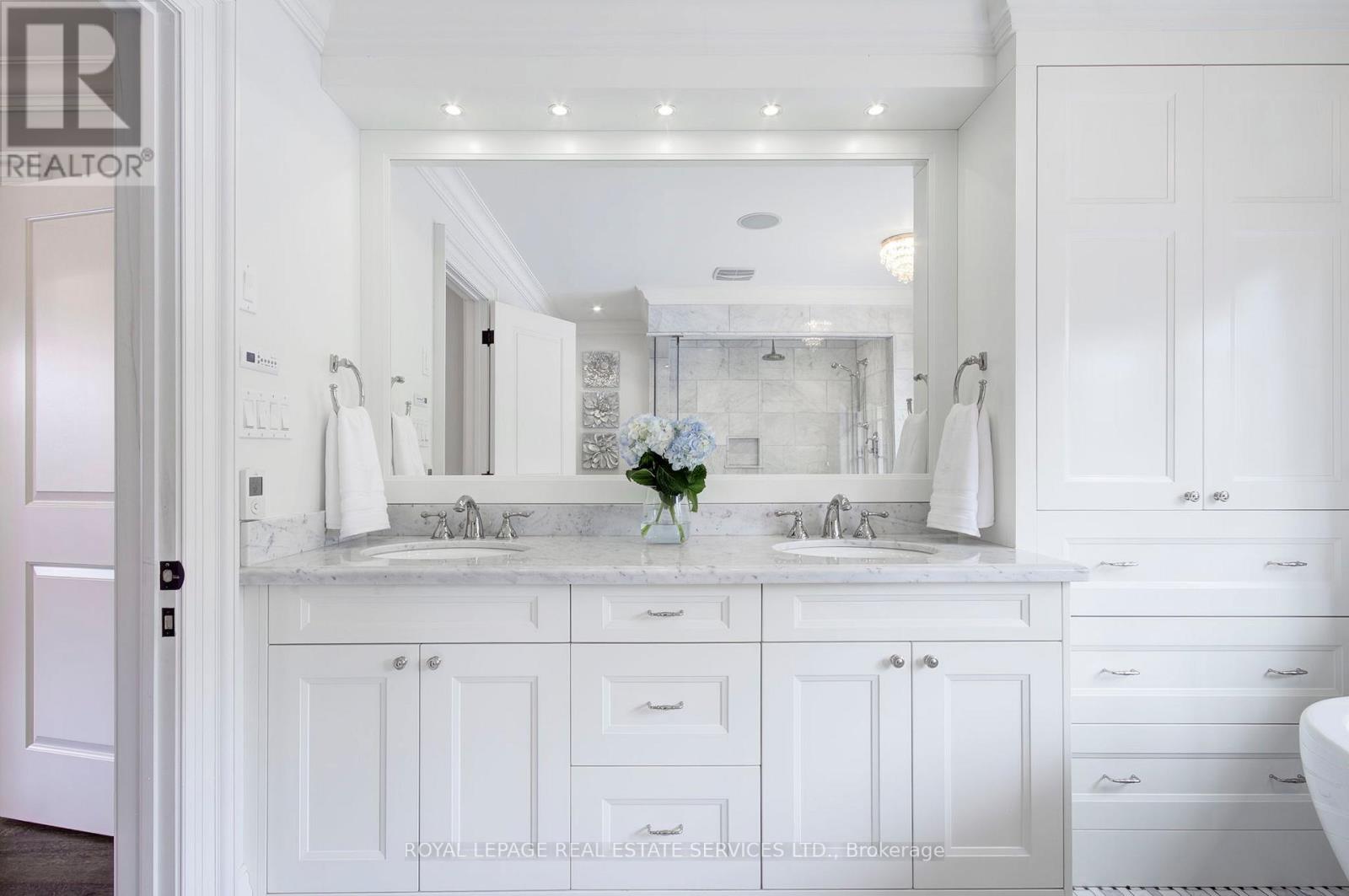 461 Copeland Court, Oakville, Ontario  L6J 4B8 - Photo 27 - W12822224