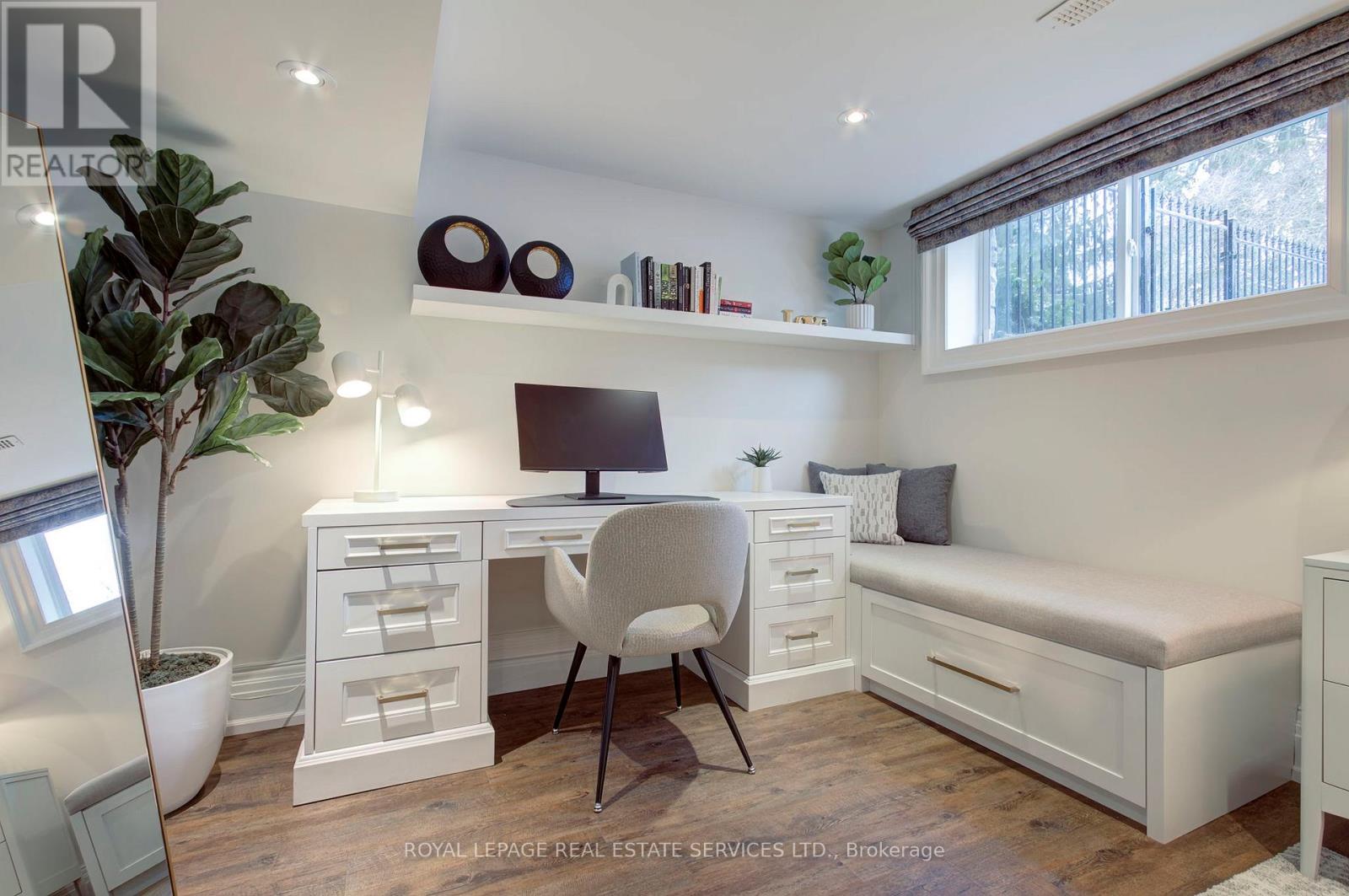 461 Copeland Court, Oakville, Ontario  L6J 4B8 - Photo 40 - W12822224