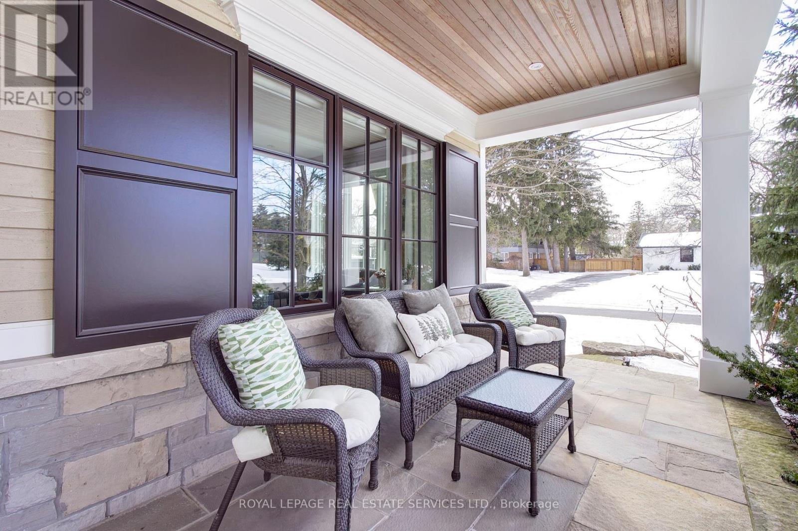 461 Copeland Court, Oakville, Ontario  L6J 4B8 - Photo 6 - W12822224