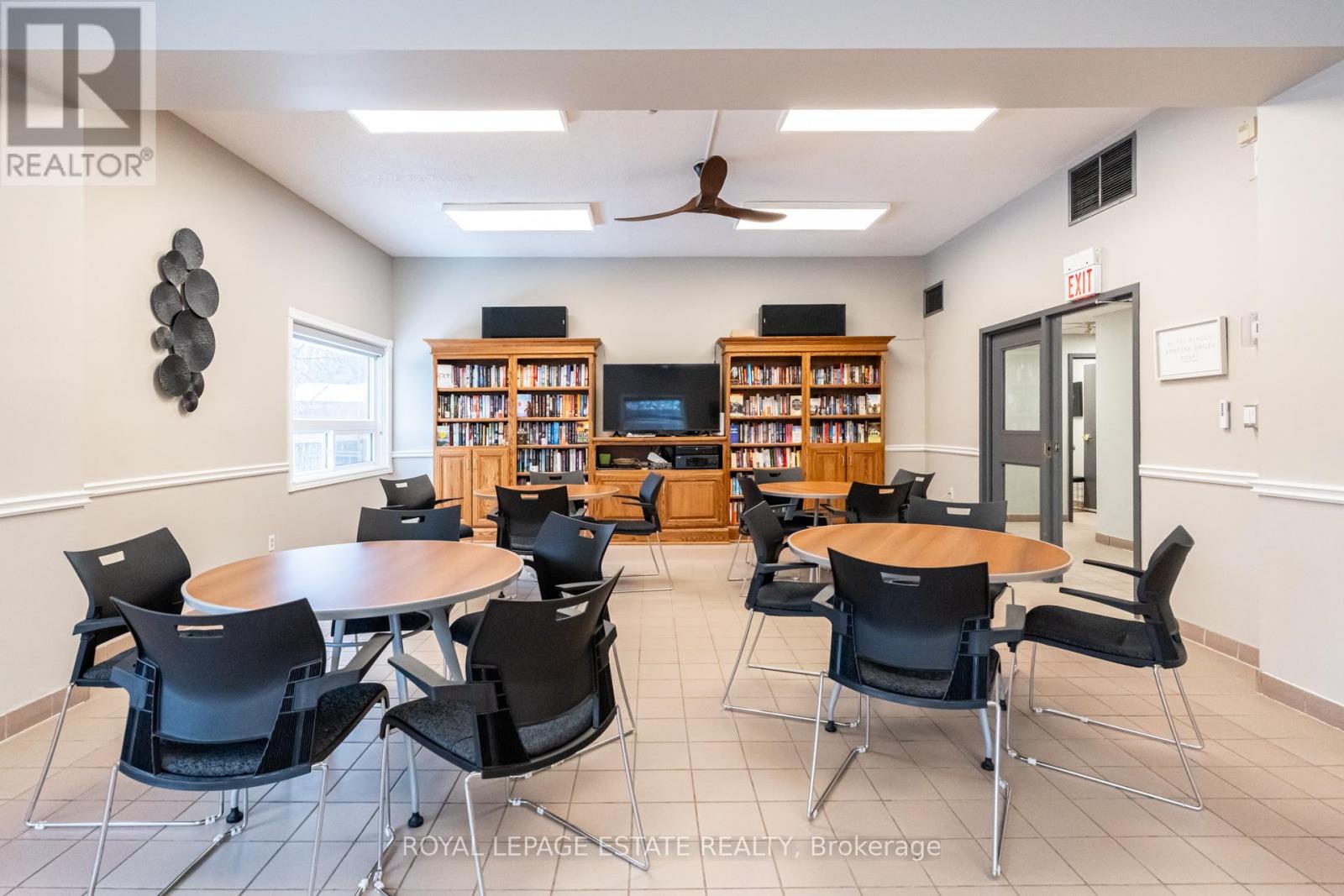 204 - 26 Hall Road, Halton Hills, Ontario  L7G 5G5 - Photo 29 - W12822294