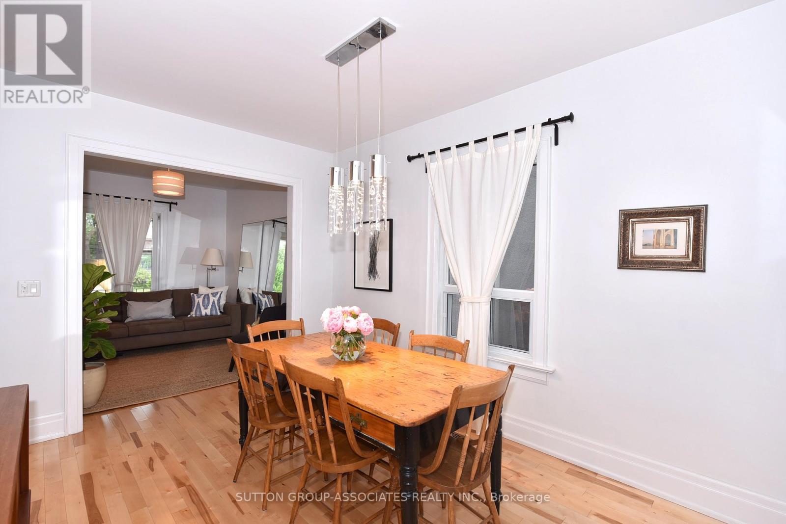 640 Beresford Avenue, Toronto, Ontario M6S 3C3 - Photo 11 - W12822302