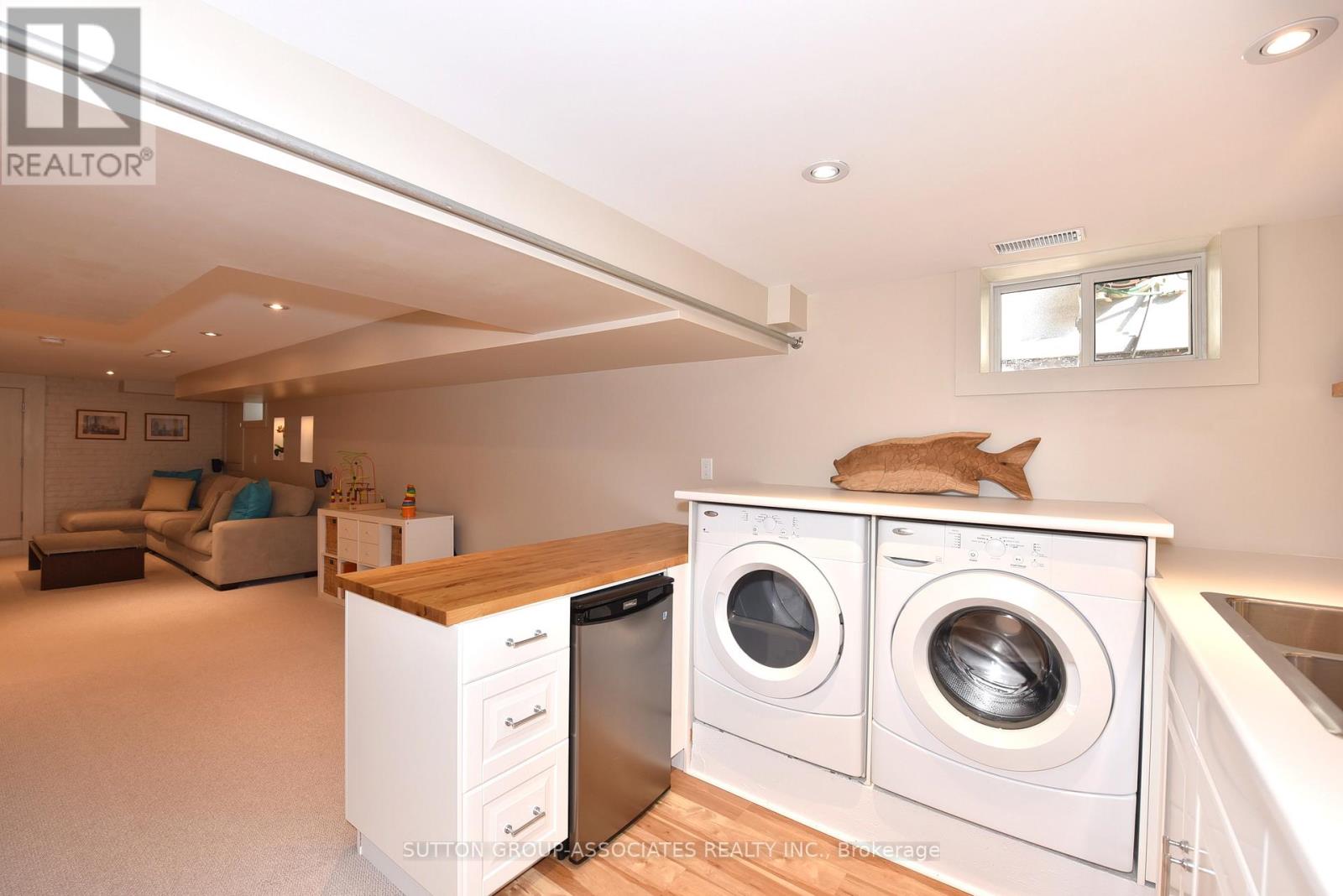 640 Beresford Avenue, Toronto, Ontario M6S 3C3 - Photo 40 - W12822302