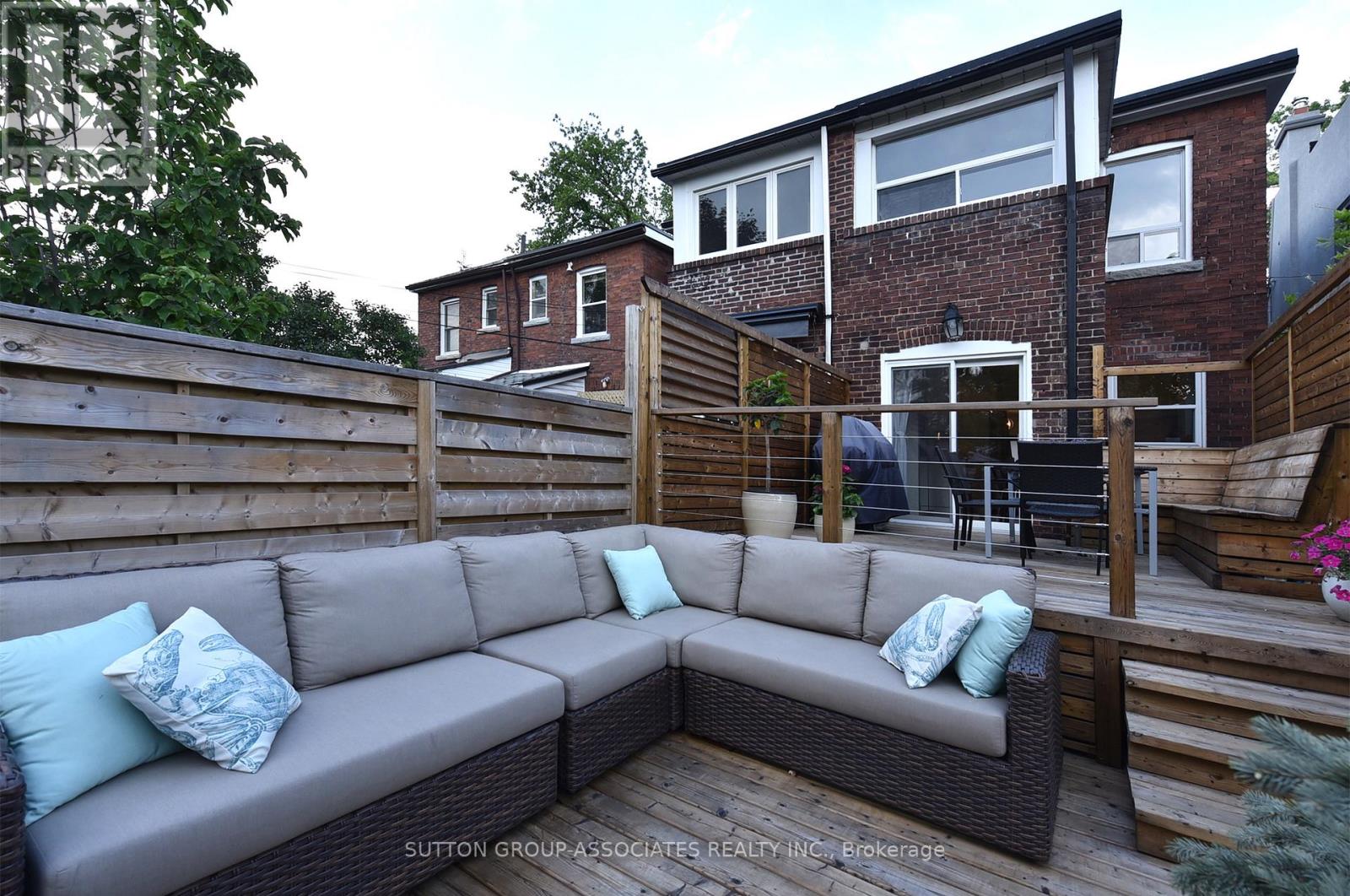 640 Beresford Avenue, Toronto, Ontario M6S 3C3 - Photo 47 - W12822302