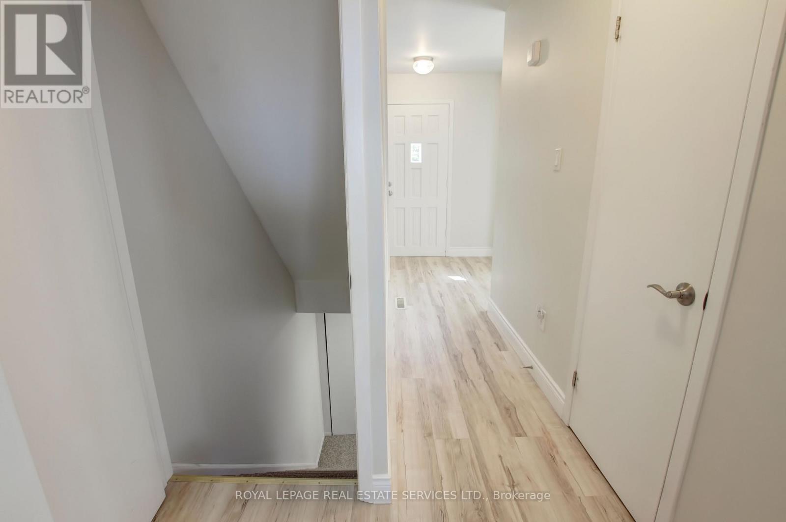 37 - 5475 Lakeshore Road, Burlington, Ontario  L7L 1E1 - Photo 25 - W12822340