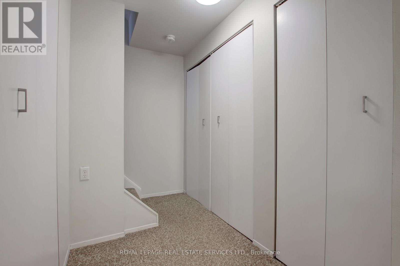 37 - 5475 Lakeshore Road, Burlington, Ontario  L7L 1E1 - Photo 27 - W12822340