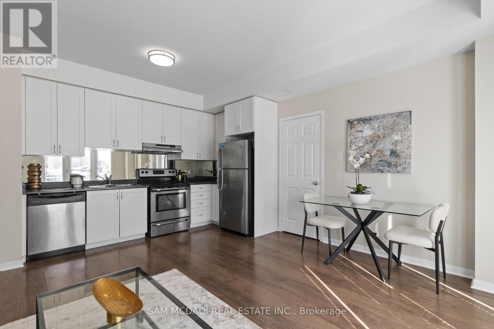 8 - 2895 Hazelton Place, Mississauga, Ontario  L5M 0S3 - Photo 7 - W12822346