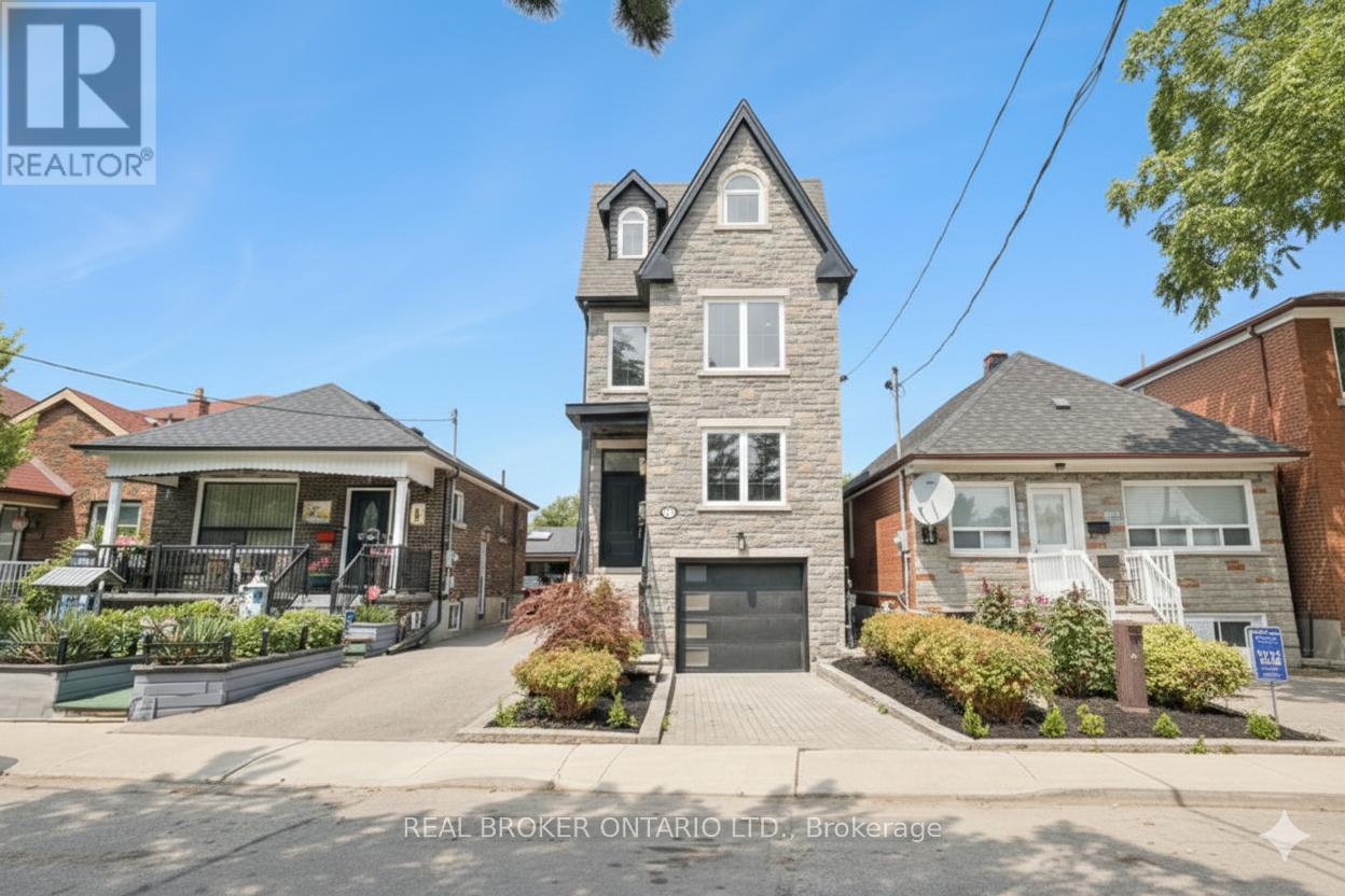 108 HATHERLEY ROAD, Toronto, Ontario