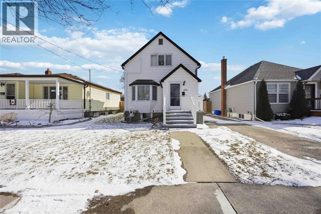 310 Conrad Street, Sarnia, Ontario  N7T 3K6 - Photo 2 - 26004068