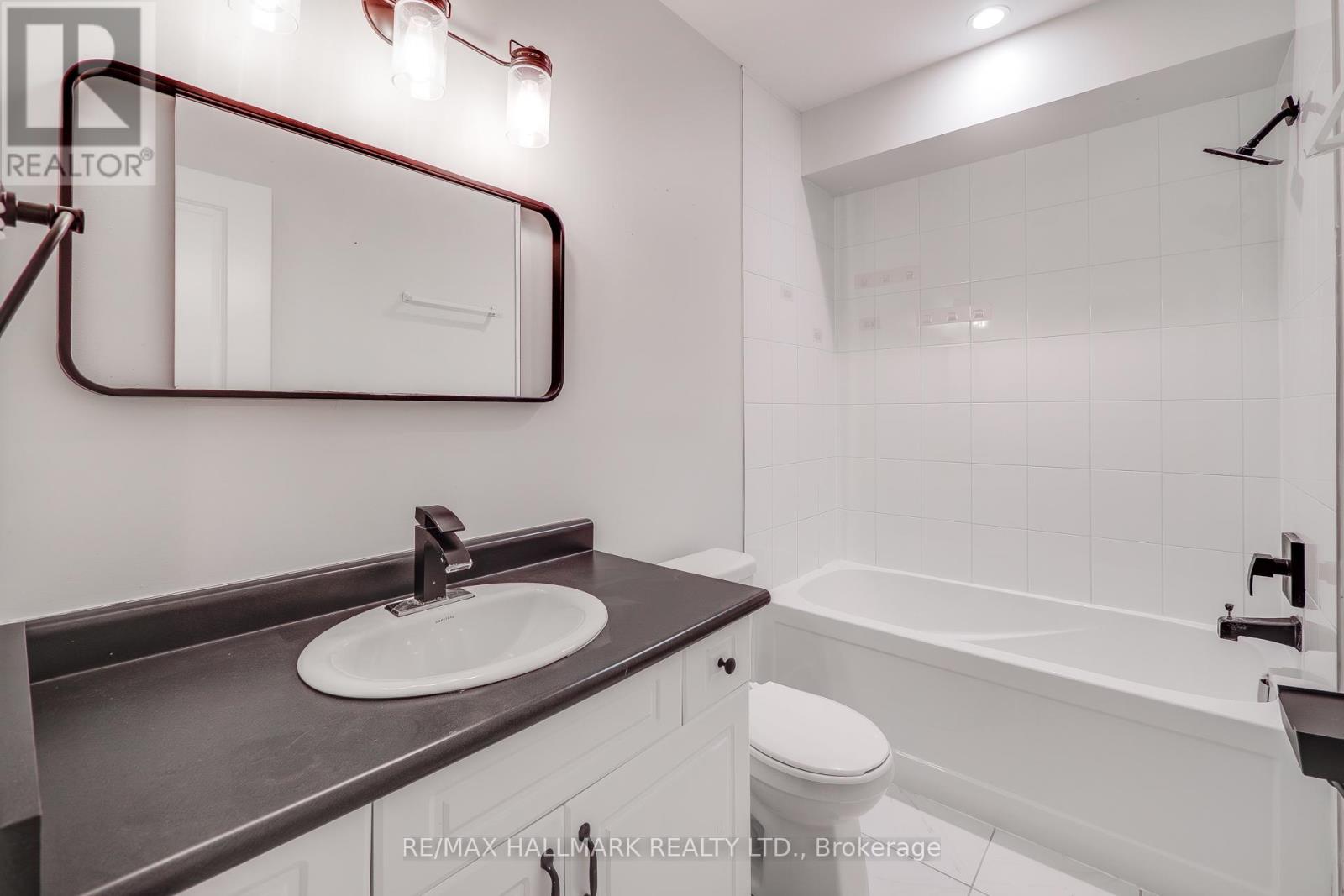 397 Westwood Dr B Drive, Kitchener, Ontario  N2M 5B5 - Photo 28 - X12784022