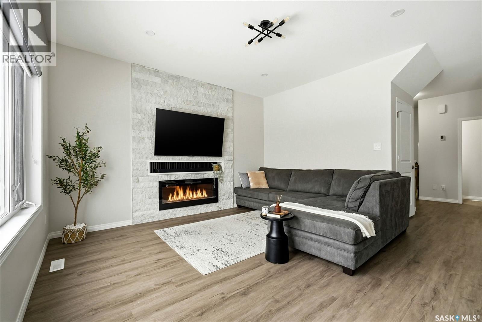 4330 Kinloch Bay E, Regina, Saskatchewan  S4V 3R7 - Photo 5 - SK029142