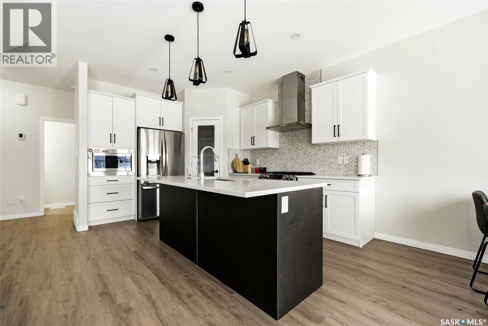 4330 Kinloch Bay E, Regina, Saskatchewan  S4V 3R7 - Photo 9 - SK029142