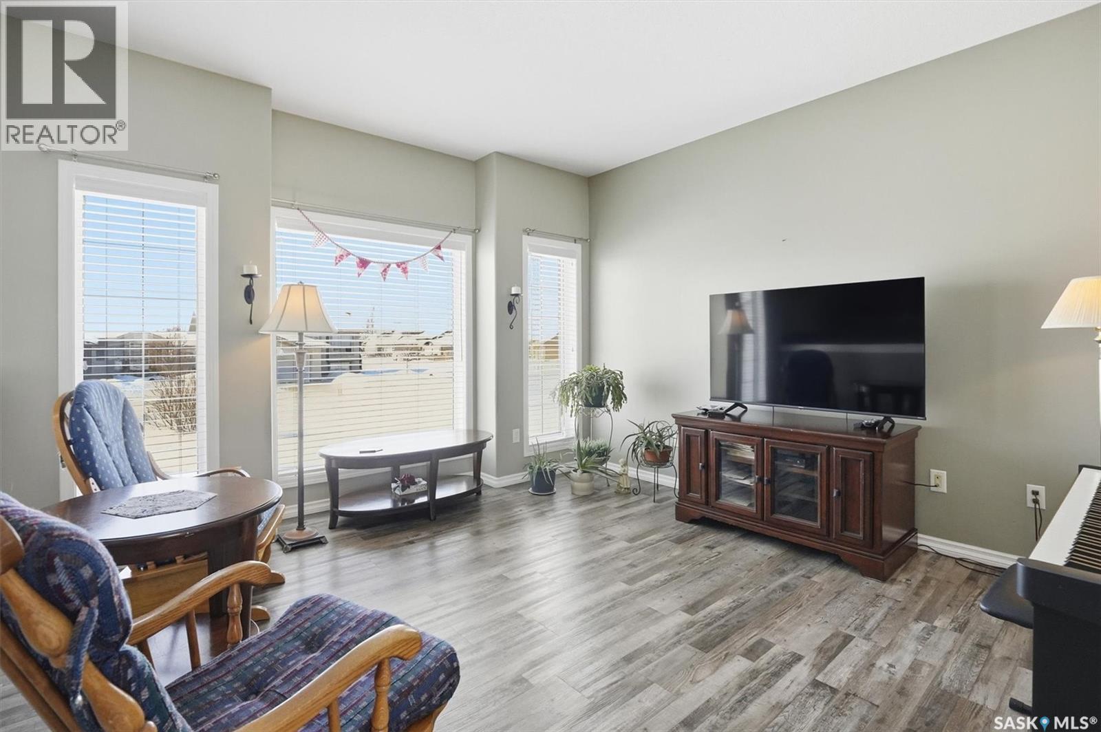 413 Bendel Crescent, Martensville, Saskatchewan  S0K 2T2 - Photo 5 - SK028962