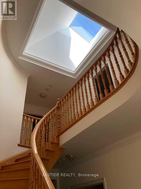 331 Senlac Road, Toronto, Ontario  M2R 3X3 - Photo 13 - C12817748