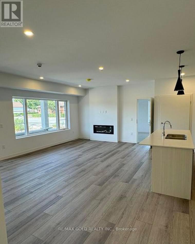 101 - 119 Lincoln Street, Welland, Ontario  L3C 0L2 - Photo 7 - X12822148