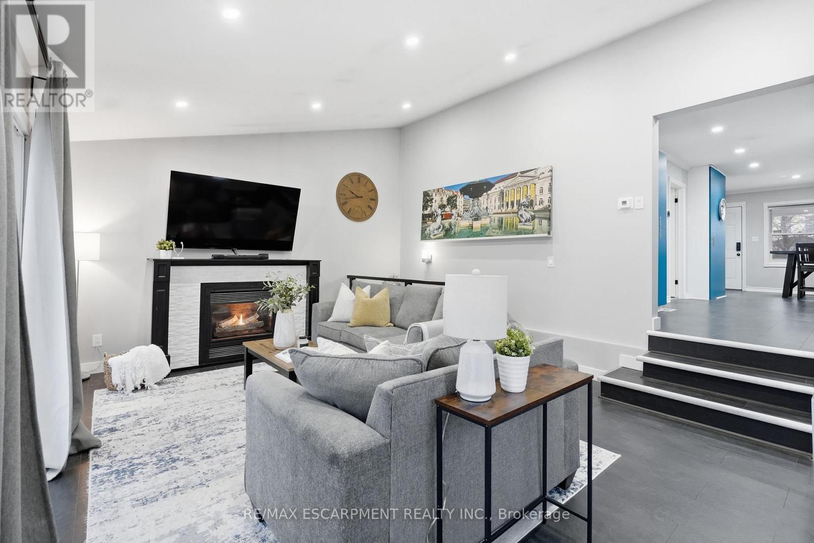 20 Trapnell Street, St. Catharines, Ontario  L2R 1A9 - Photo 12 - X12822242