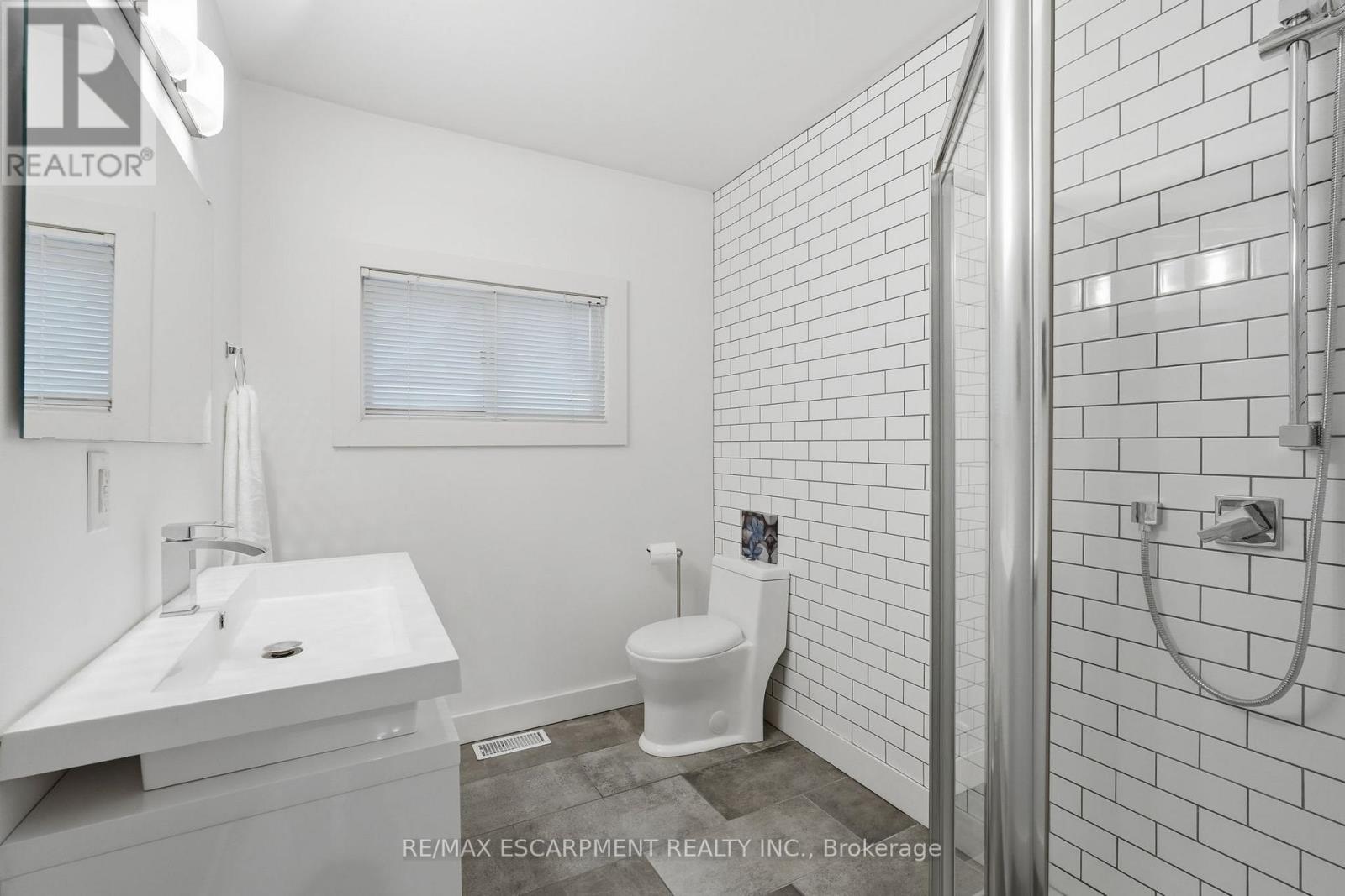 20 Trapnell Street, St. Catharines, Ontario  L2R 1A9 - Photo 22 - X12822242