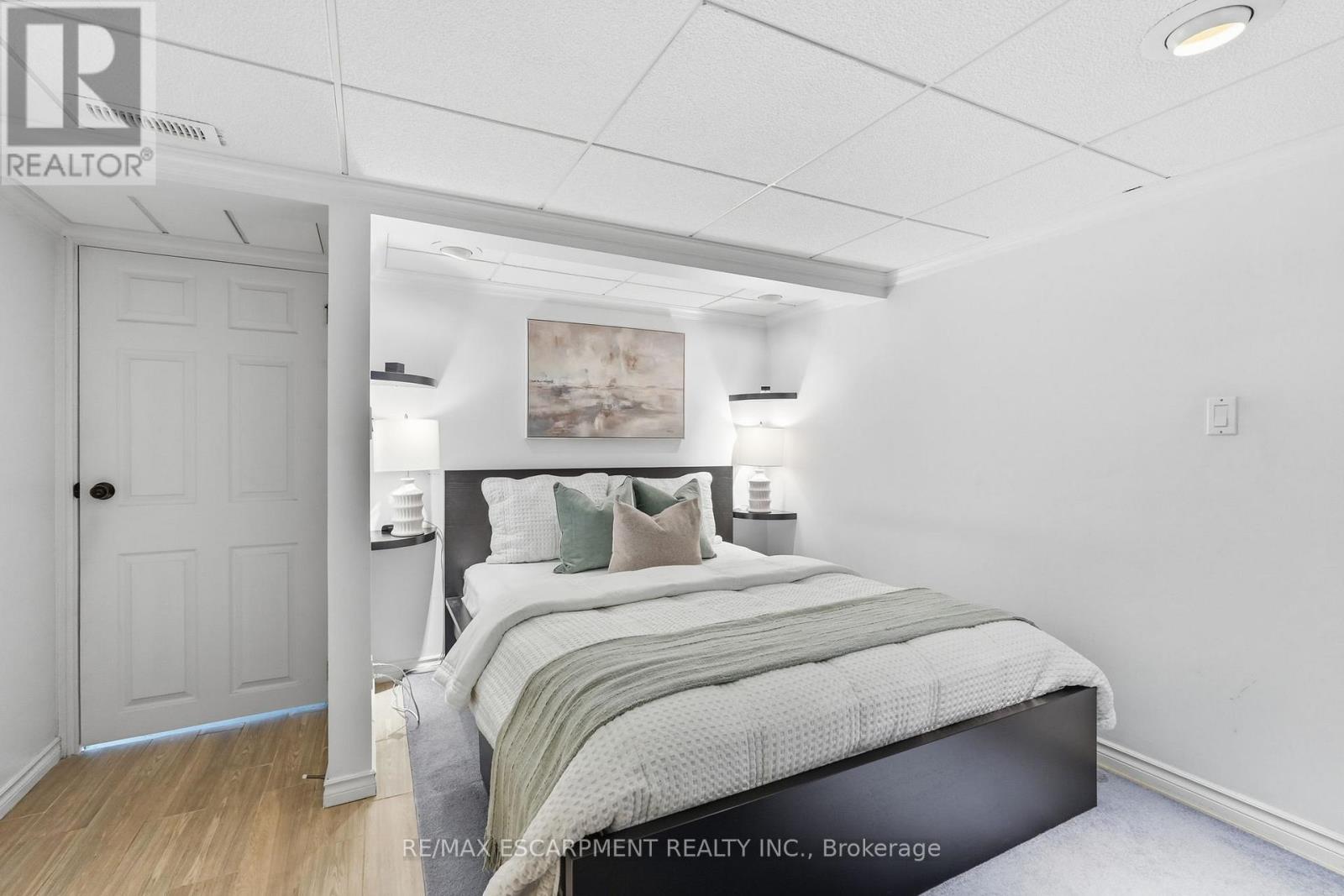 20 Trapnell Street, St. Catharines, Ontario  L2R 1A9 - Photo 25 - X12822242