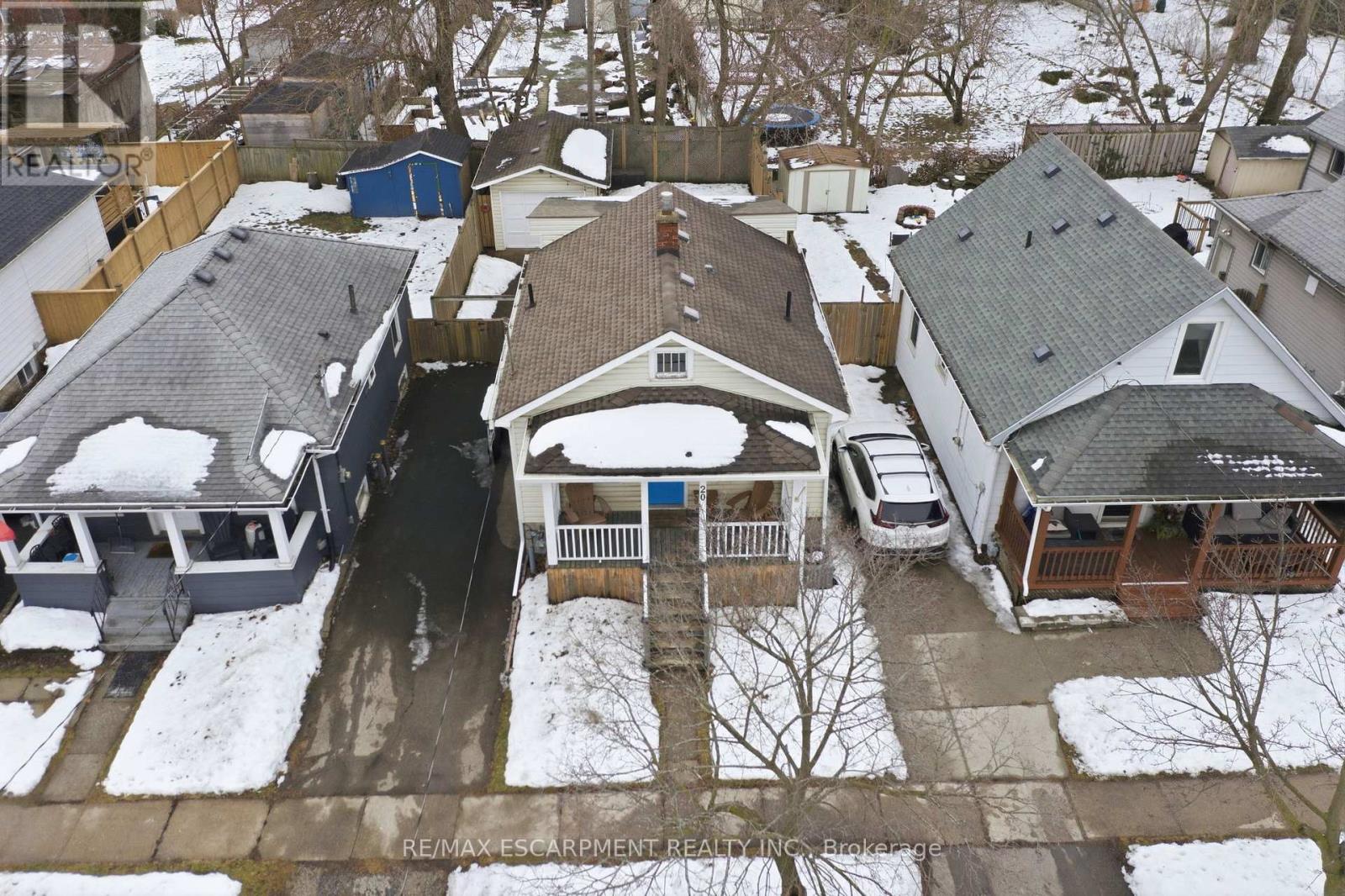 20 Trapnell Street, St. Catharines, Ontario  L2R 1A9 - Photo 37 - X12822242