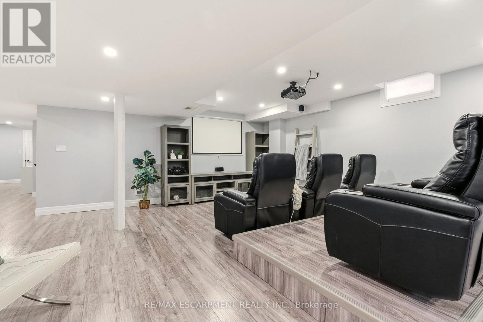 345 Festival Way, Hamilton, Ontario  L0R 1C0 - Photo 31 - X12822248