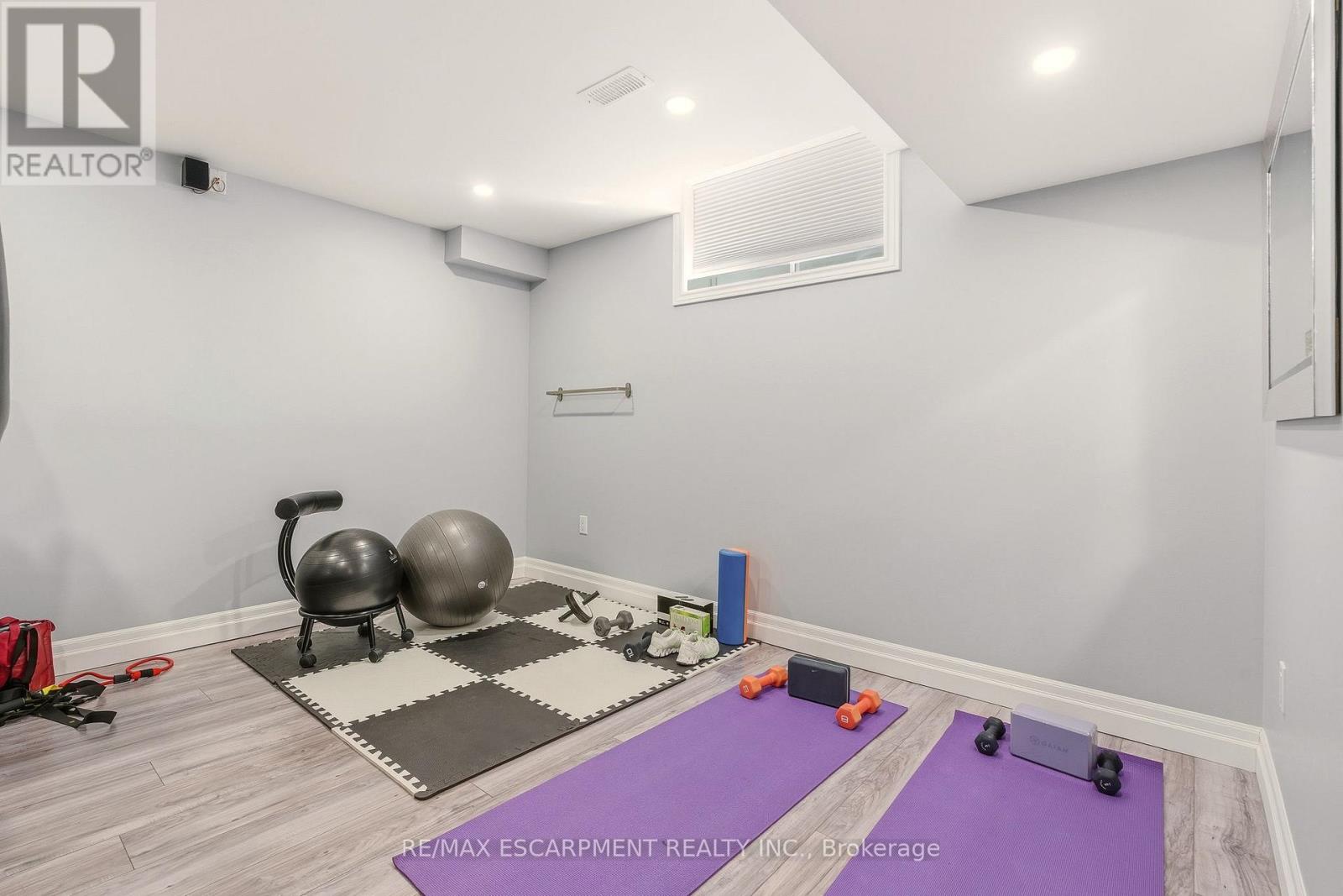 345 Festival Way, Hamilton, Ontario  L0R 1C0 - Photo 32 - X12822248