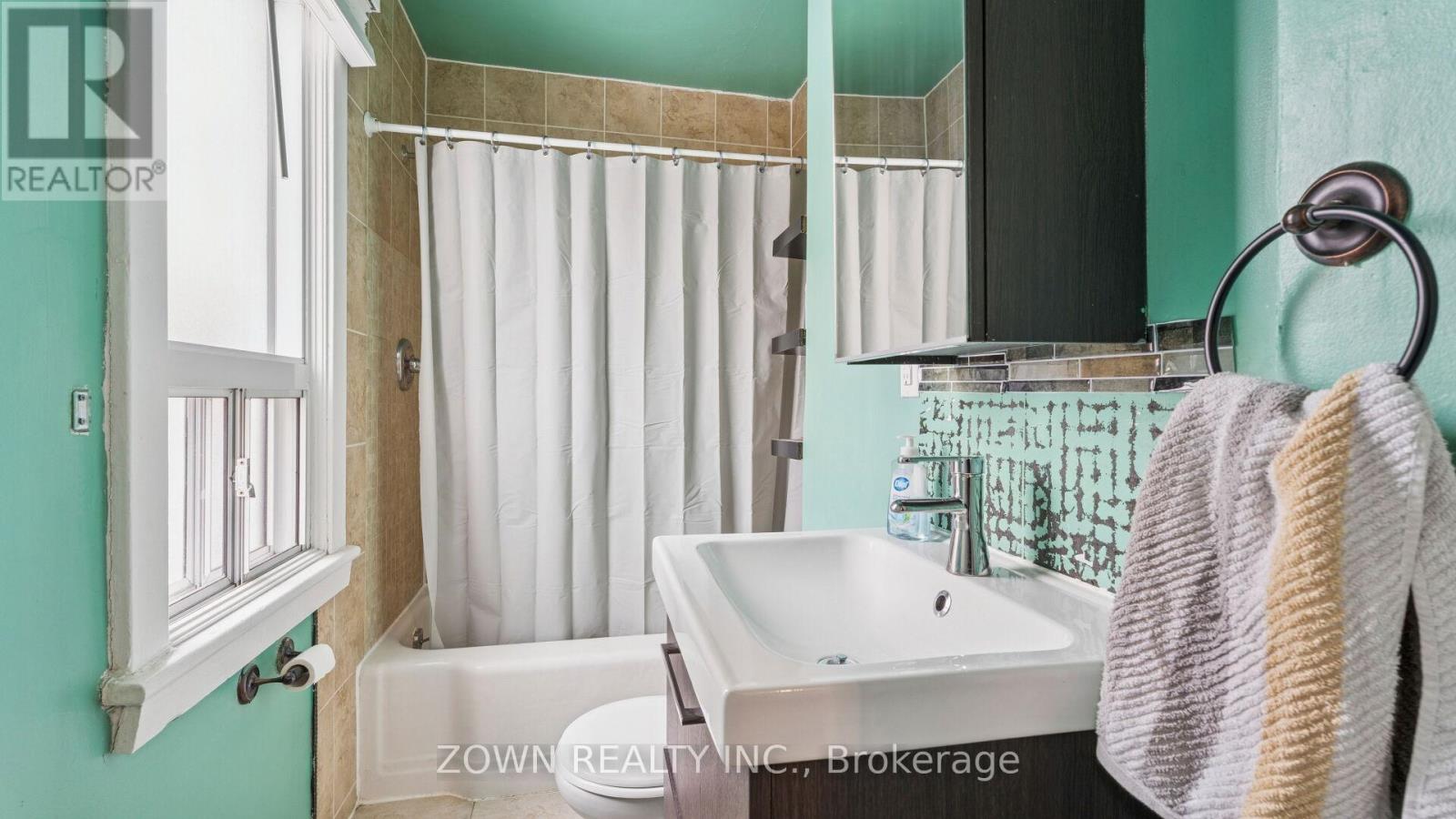 14 East 31st Street, Hamilton, Ontario  L8V 3N7 - Photo 36 - X12822322