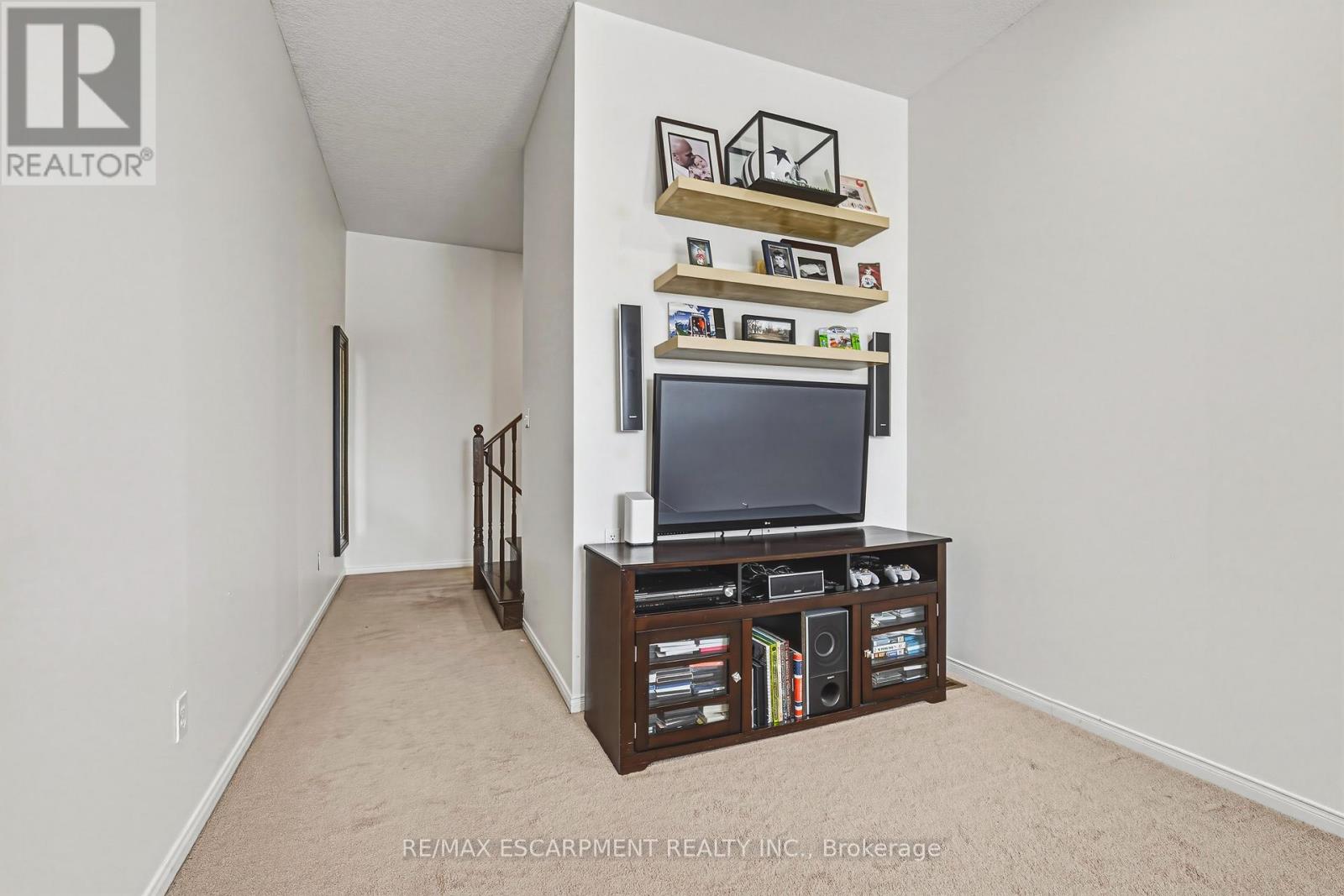 103 Powell Drive, Hamilton, Ontario  L0R 1C0 - Photo 23 - X12822328