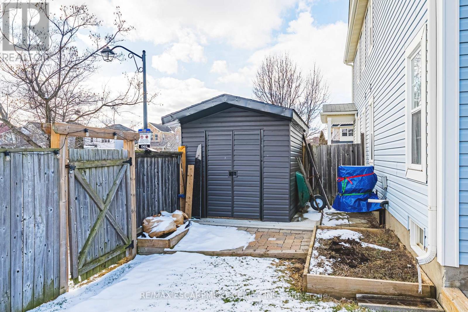 103 Powell Drive, Hamilton, Ontario  L0R 1C0 - Photo 37 - X12822328