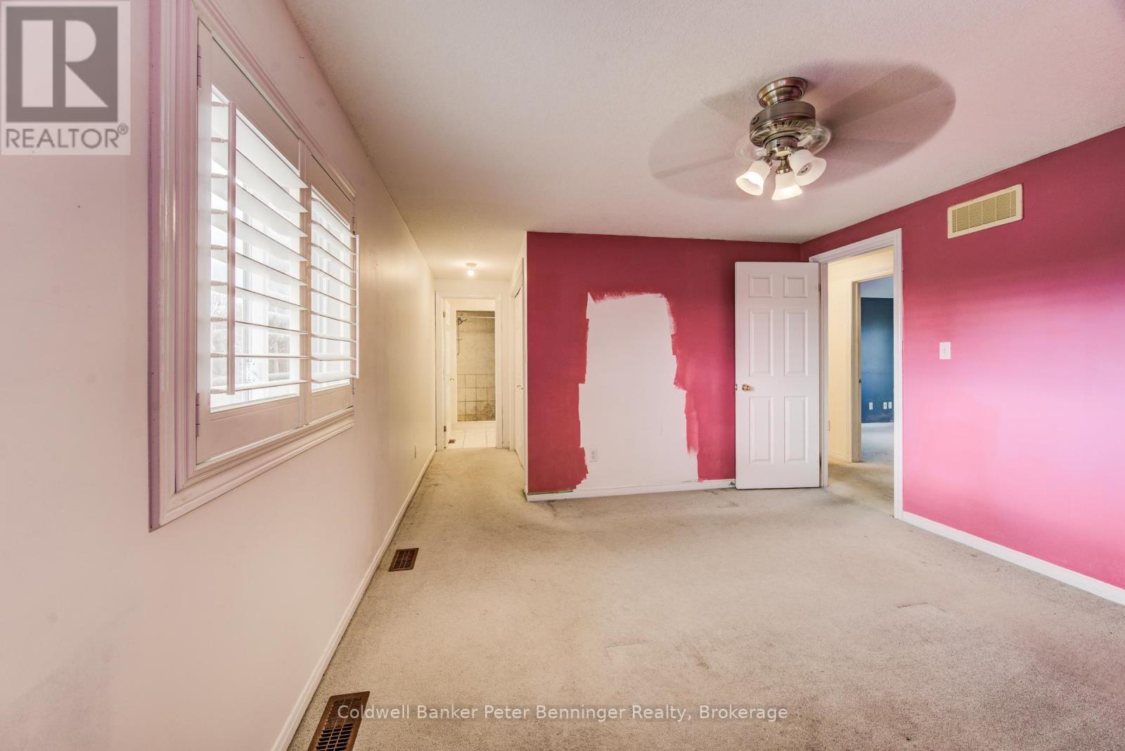 142 Severn Drive, Guelph (Grange Road), Ontario  N1E 7K5 - Photo 31 - X12810988