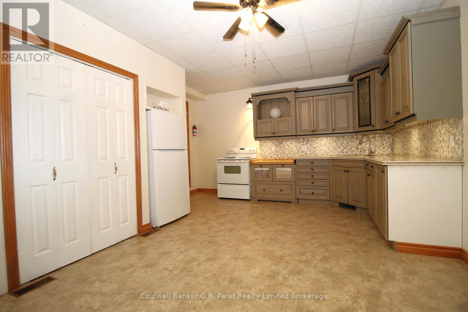 777 James Street, Norfolk, Ontario  N4B 2C9 - Photo 17 - X12822480