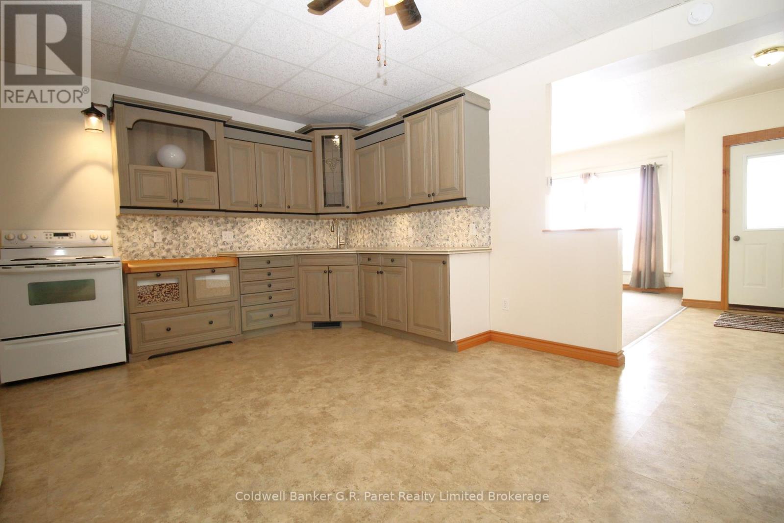 777 James Street, Norfolk, Ontario  N4B 2C9 - Photo 20 - X12822480