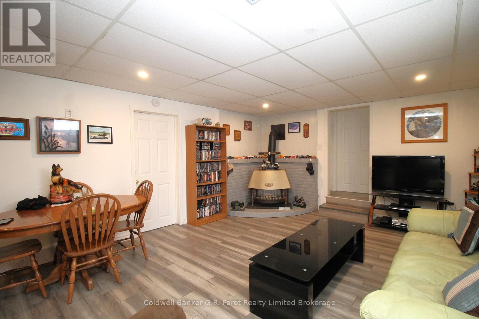 777 James Street, Norfolk, Ontario  N4B 2C9 - Photo 6 - X12822480