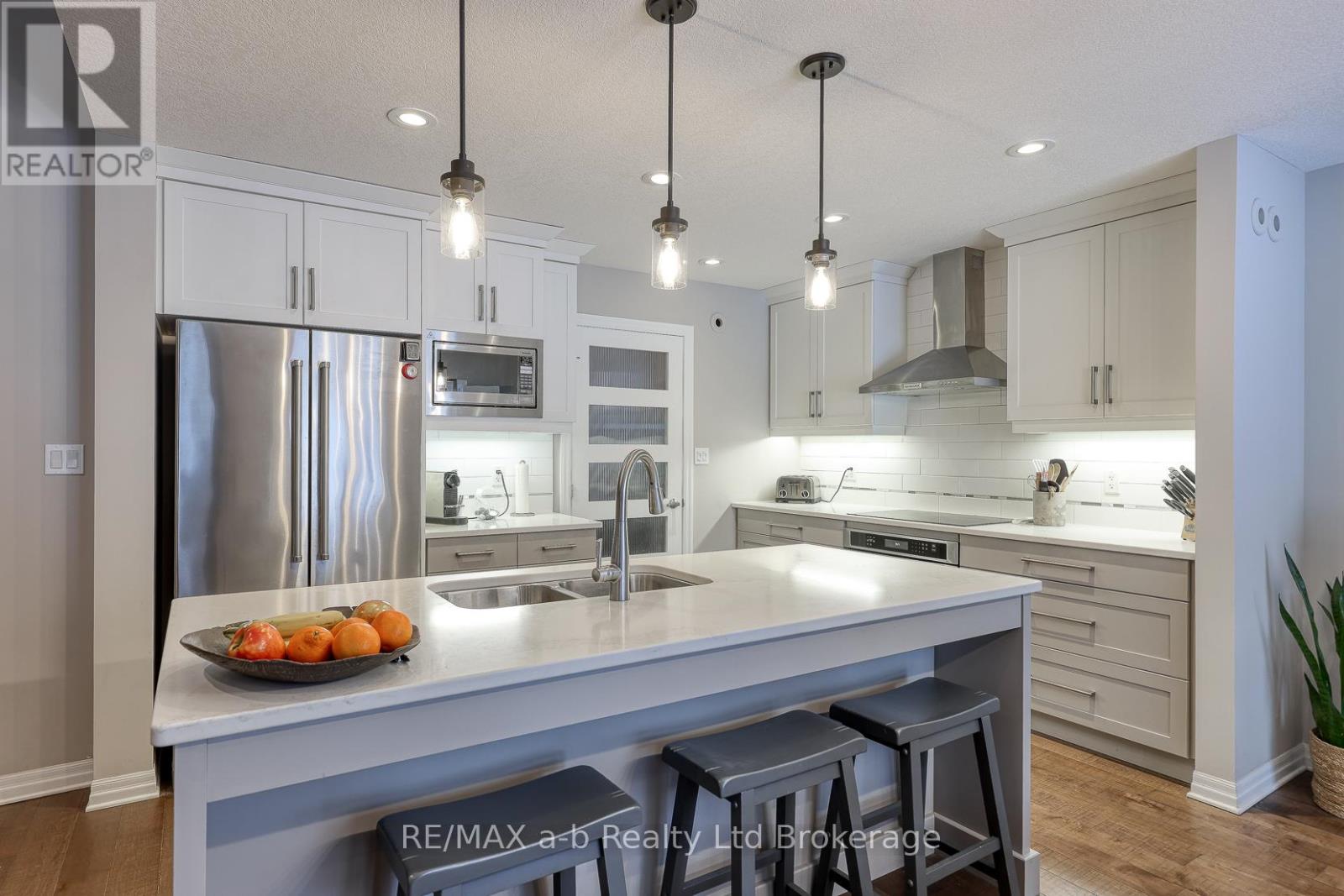 56 Hollingshead Road, Ingersoll, Ontario  N5C 0C6 - Photo 13 - X12822516