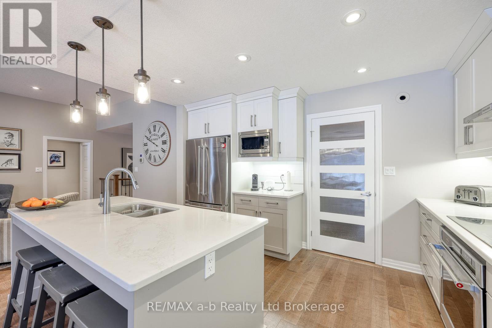 56 Hollingshead Road, Ingersoll, Ontario  N5C 0C6 - Photo 16 - X12822516