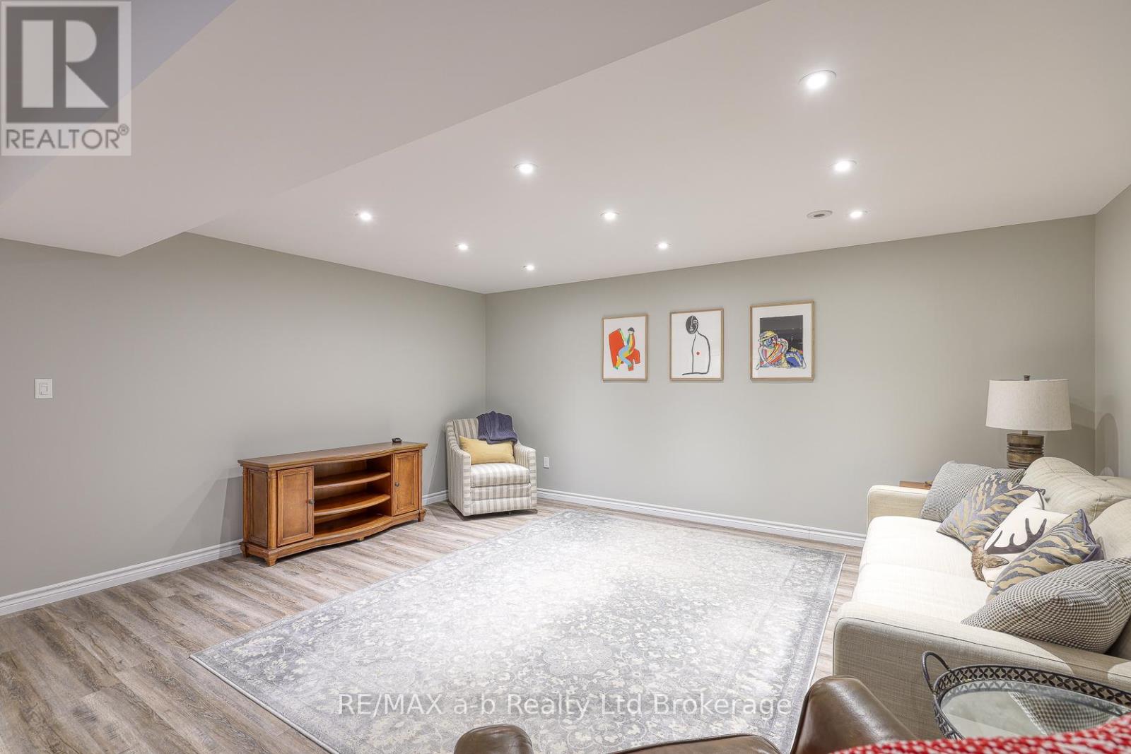 56 Hollingshead Road, Ingersoll, Ontario  N5C 0C6 - Photo 31 - X12822516