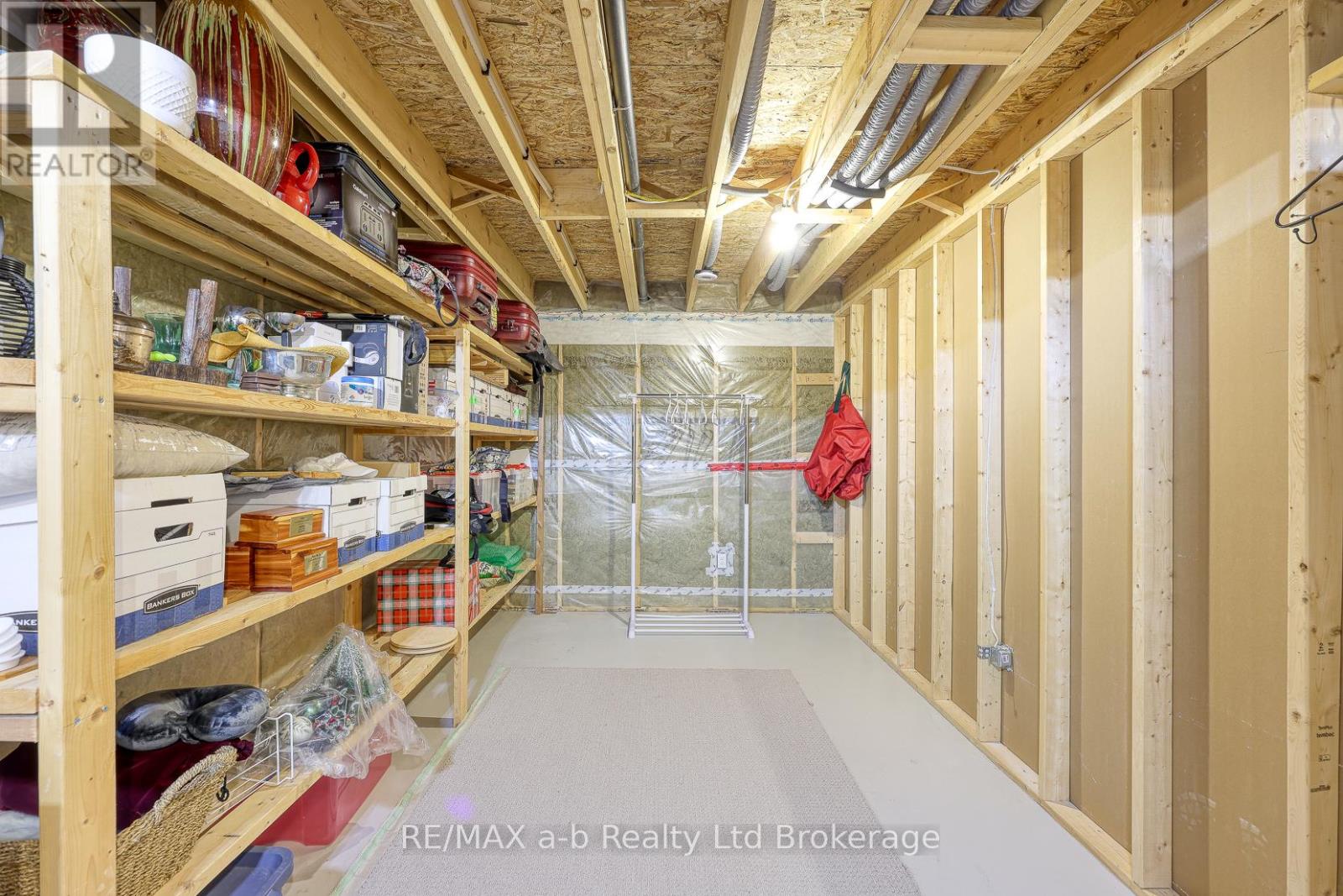 56 Hollingshead Road, Ingersoll, Ontario  N5C 0C6 - Photo 35 - X12822516